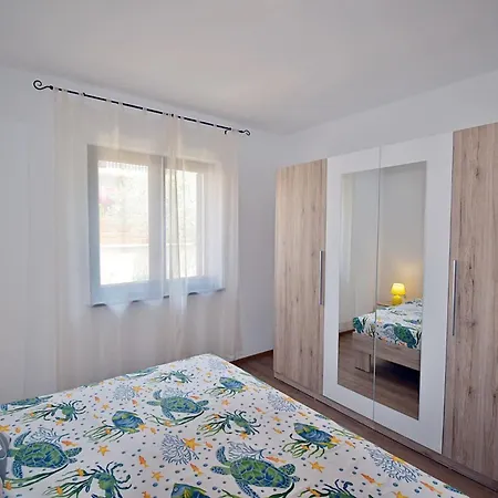 Apartman Tina & Denis *